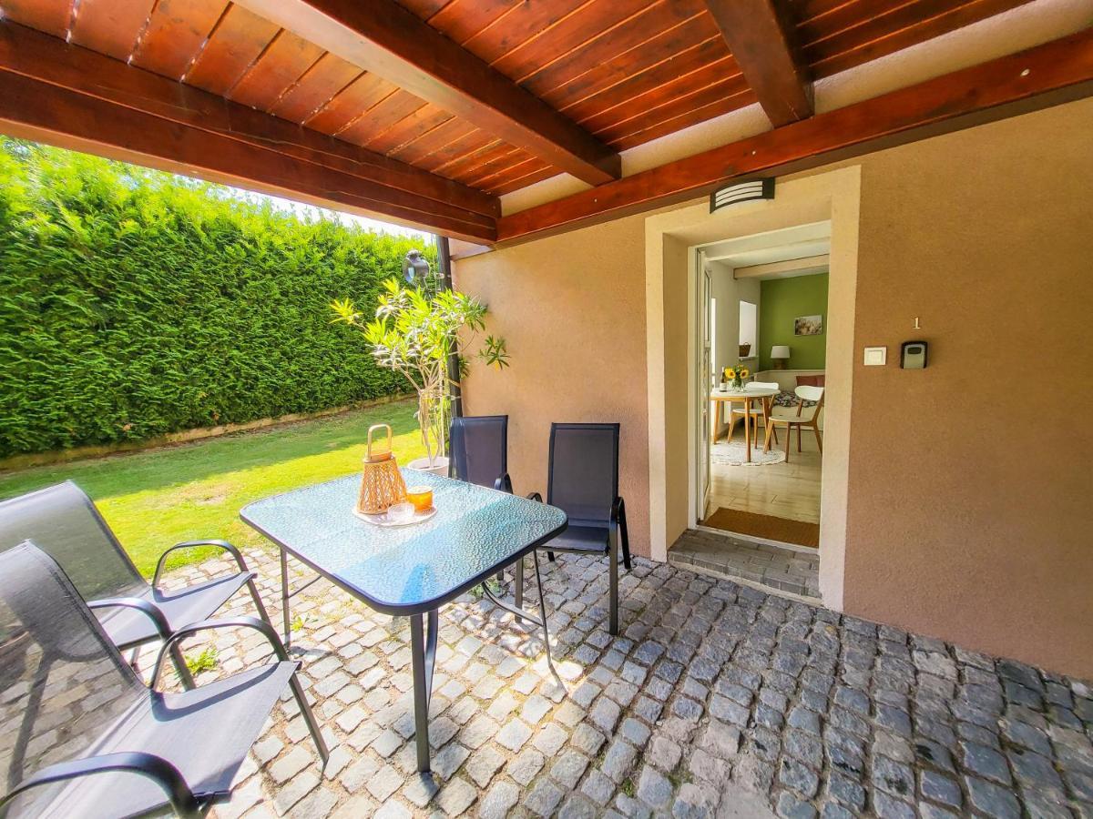 Apartmany U Kolacku Hartmanice  Εξωτερικό φωτογραφία